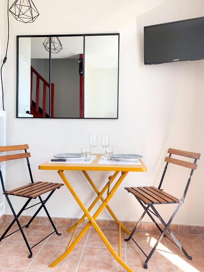 Ferienwohnung Duplex 2 Pieces Port Cabourg - 2 A 4 Personnes - Terrasse - Vue Port - Exclusif Book Ing Dives-sur-Mer Exterior foto