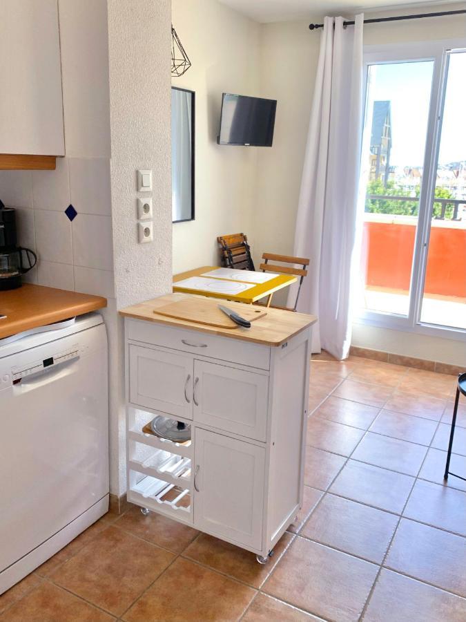 Ferienwohnung Duplex 2 Pieces Port Cabourg - 2 A 4 Personnes - Terrasse - Vue Port - Exclusif Book Ing Dives-sur-Mer Exterior foto